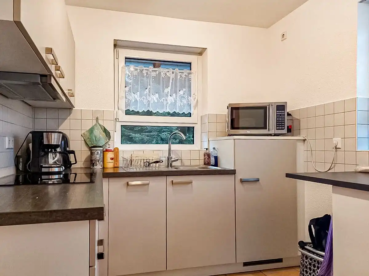 Küche Mietwohnung DG