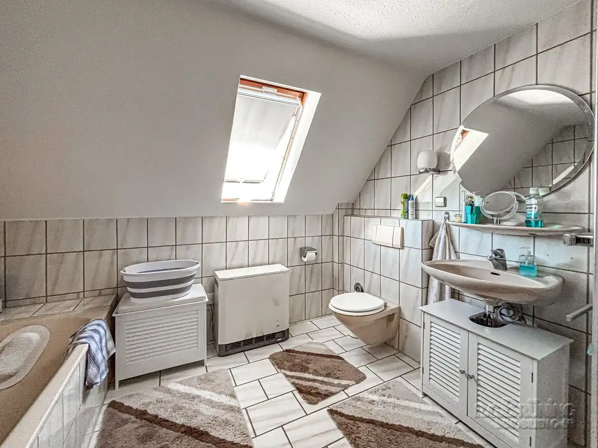 WHG DG links Badezimmer