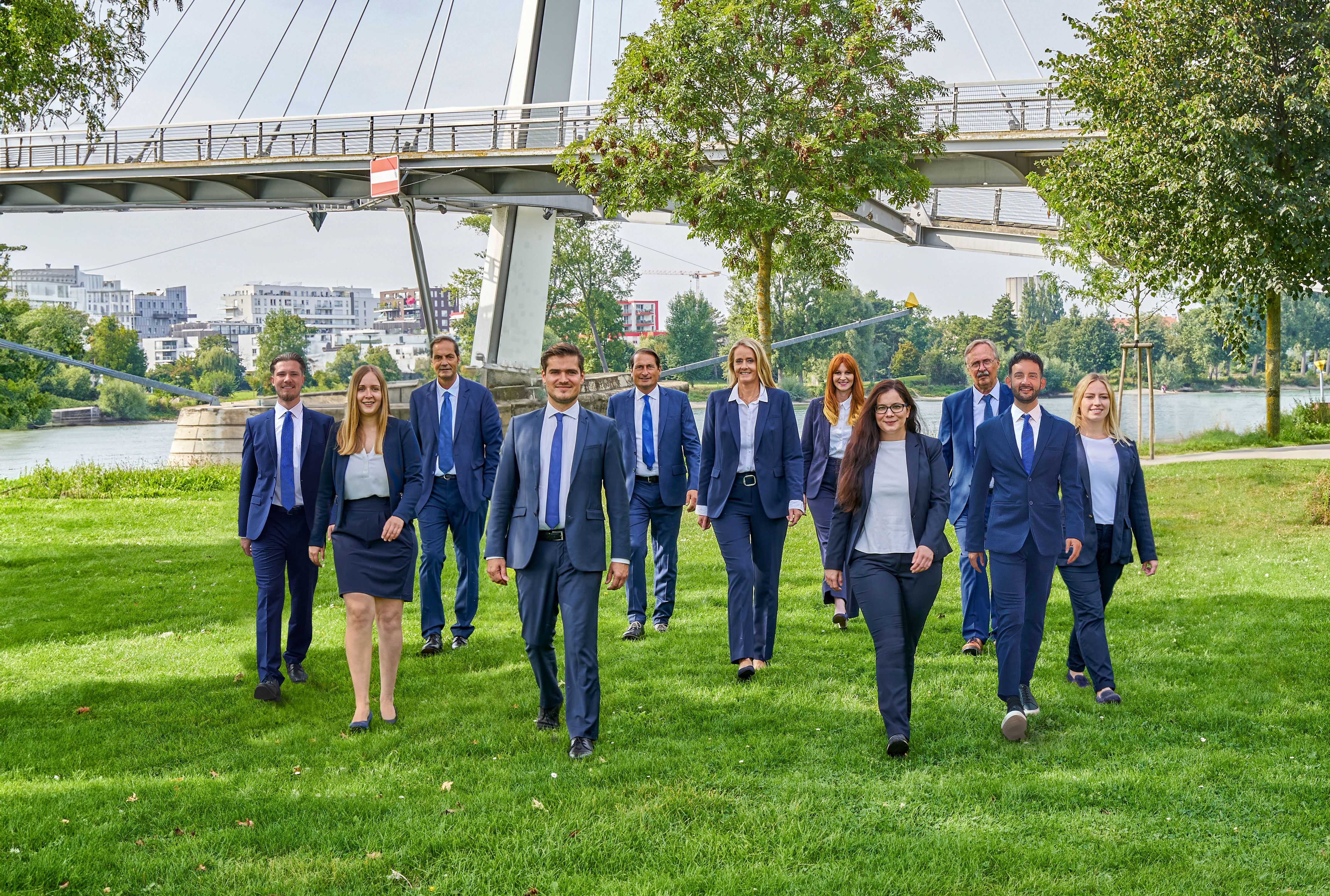 Ein kompetentes Team aus 11 Immobilienmaklern 