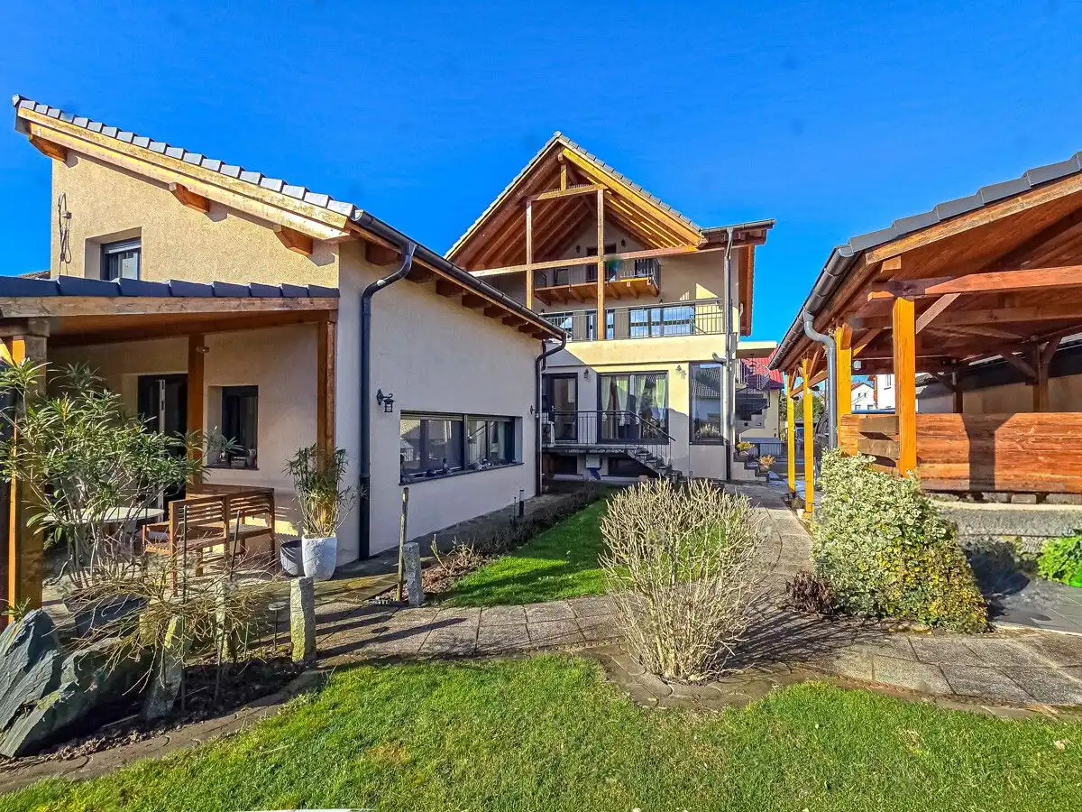 Sehr gepflegtes Wohnhaus in Kehl-Stadt