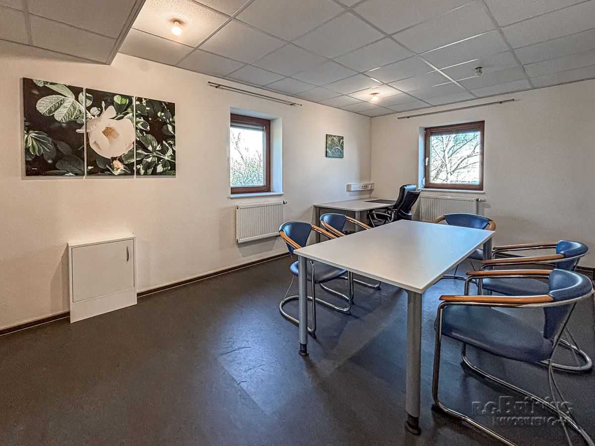 Büro 6