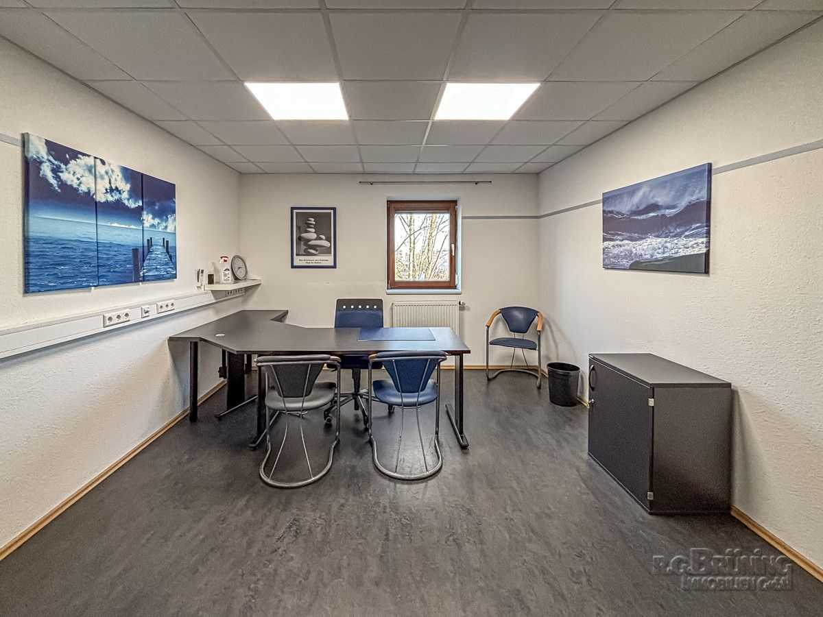 Büro 1