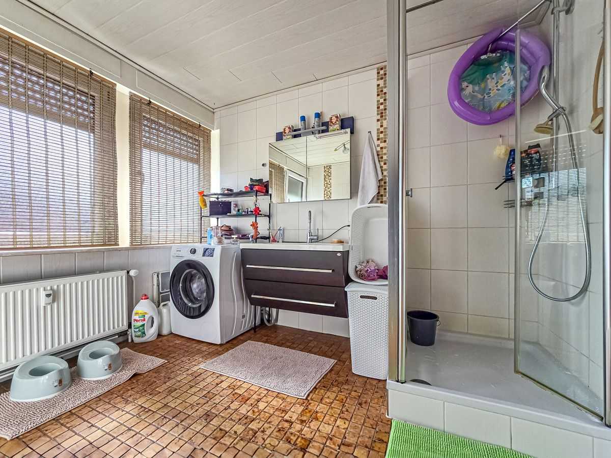 Badezimmer DG