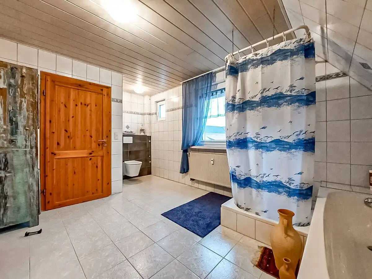 Badezimmer OG