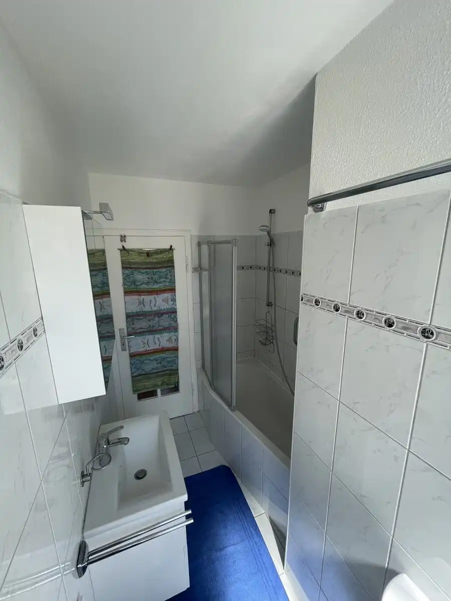 OG Duschbad mit Fenster