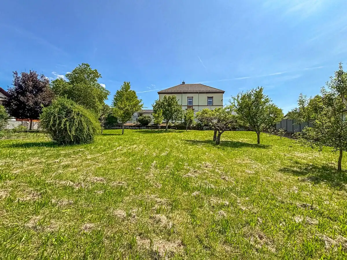 Großzügiger Bauplatz in Durbach
