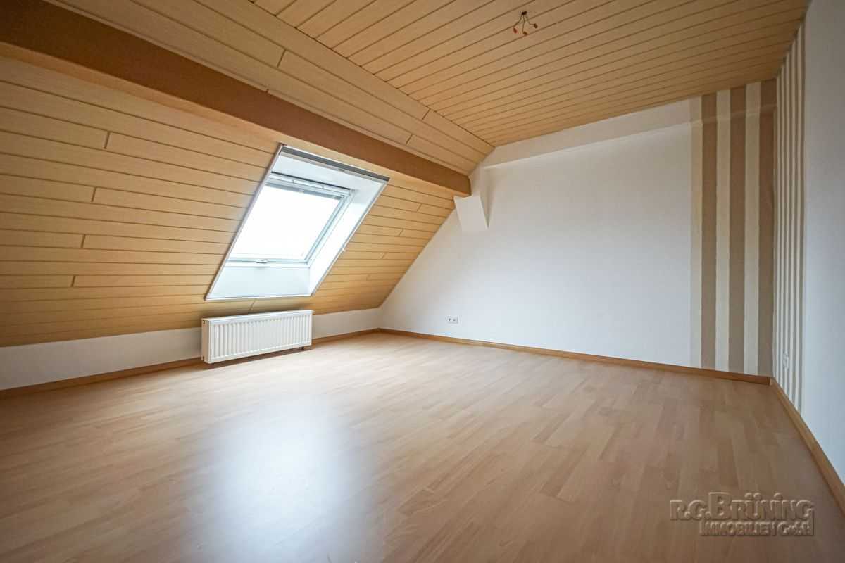 2 chambres (combles)