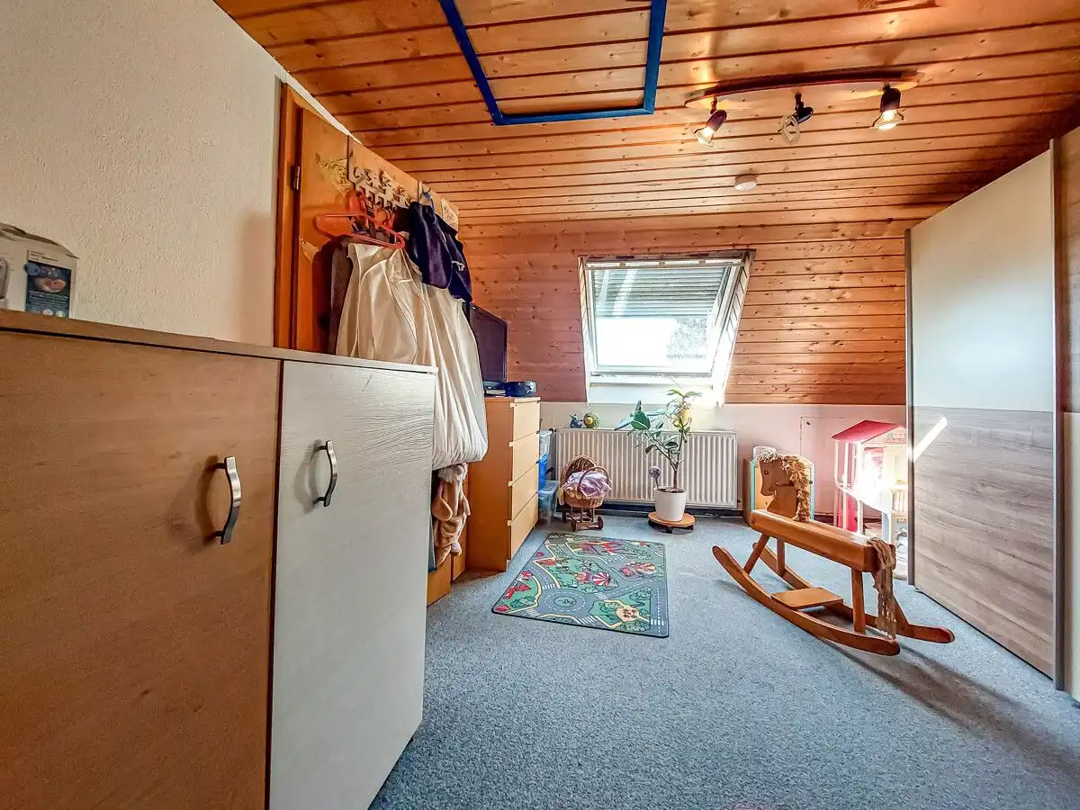 Kinderzimmer 2 OG