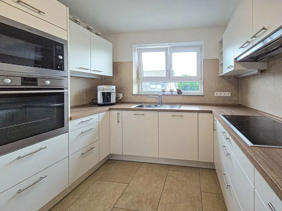 Belle cuisine équipée