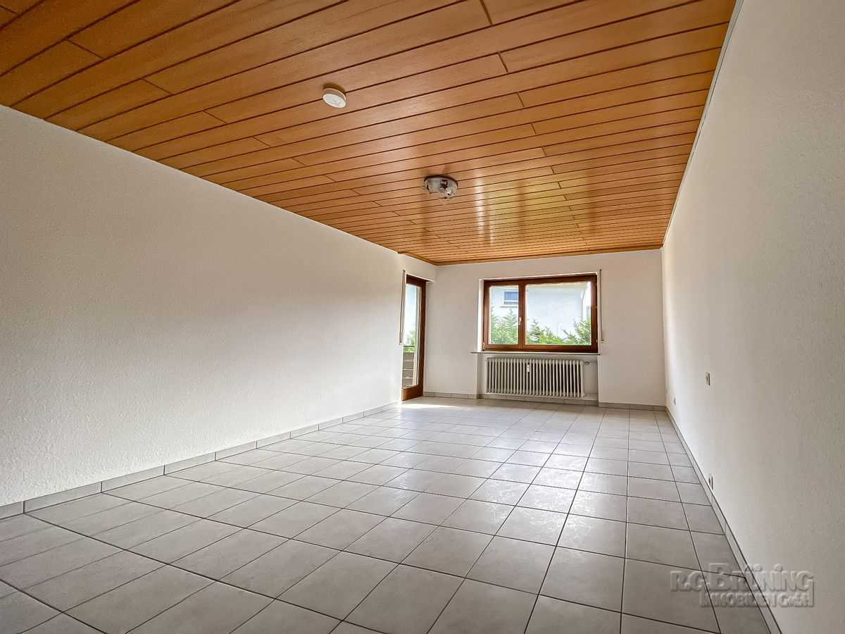 Chambre avec sortie sur le balcon